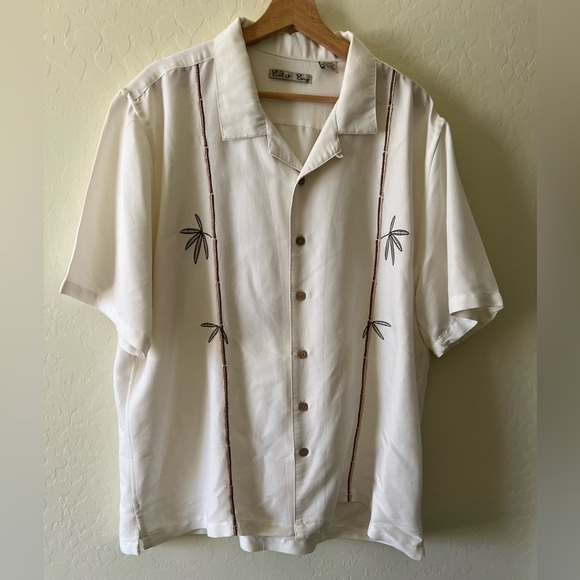 Batik Bay White Tropical Men's Shirt - Picture 6 of 6